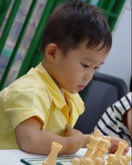 Hồ Nhật Vinh